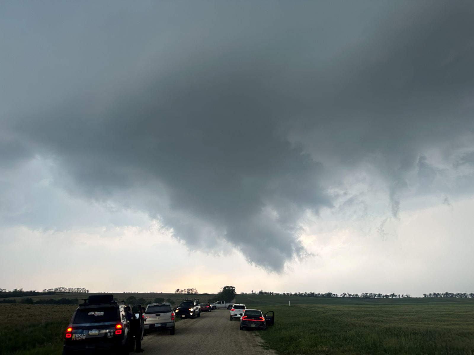 Wall cloud— near Clay Center, KS 4:33 PM