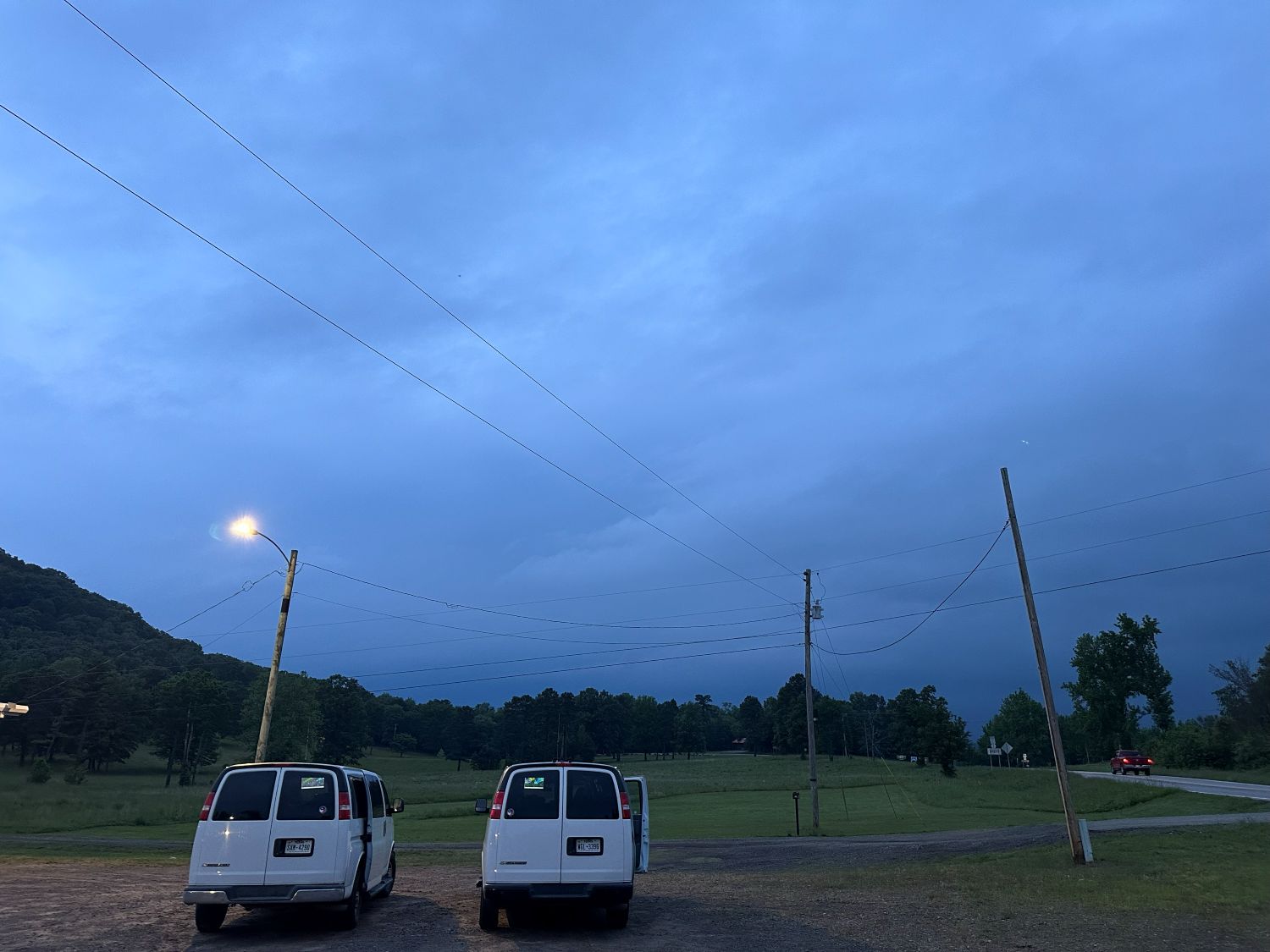 Cloudy weather with thunder.